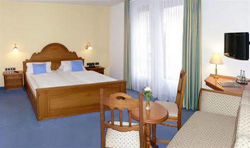 Hotel Lamm Höchberg المظهر الخارجي الصورة